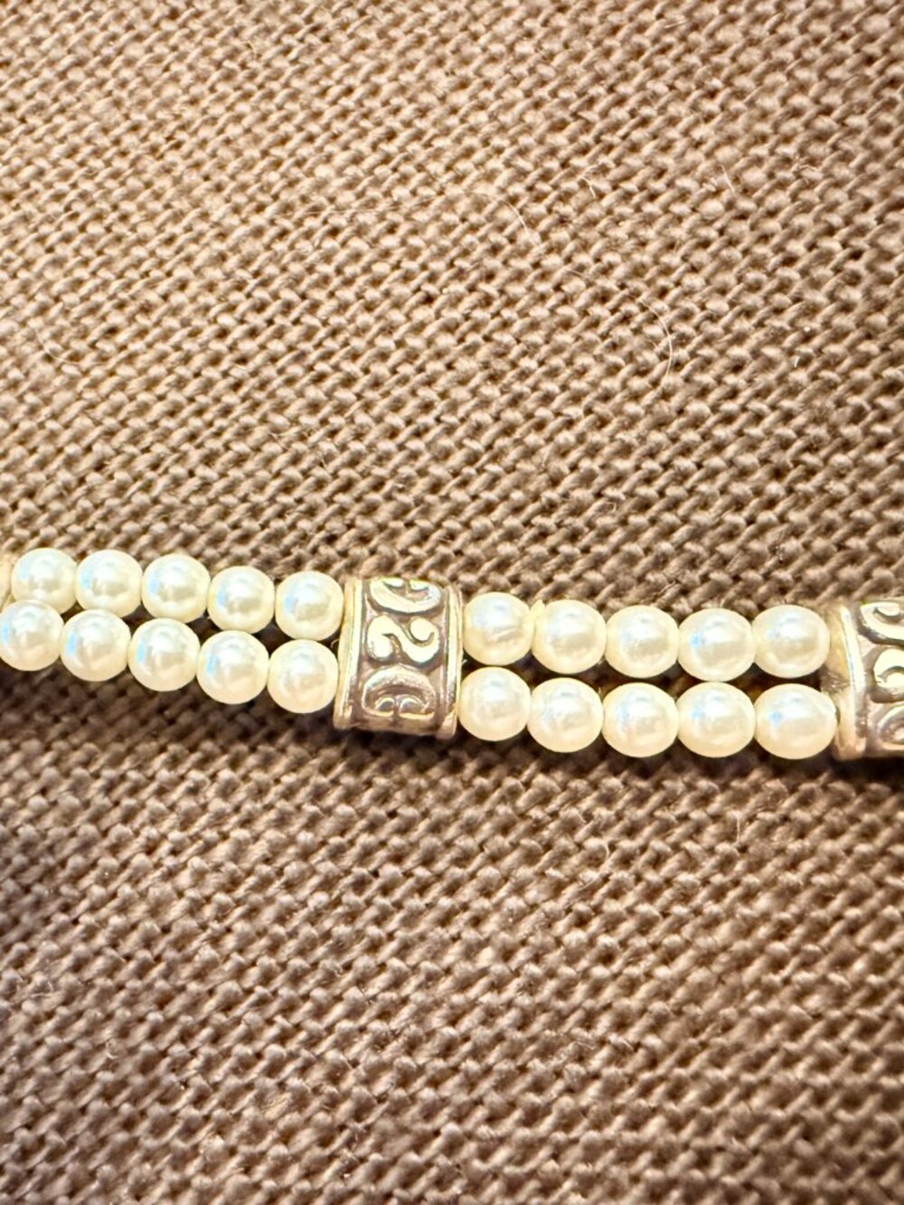 Lady Jane Scrolled Double-Strand Pearl Necklace Brighton - Picture 2 of 4
